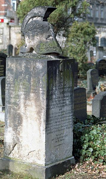 Neust.Friedhof (70) 03-1994.jpg